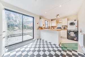 Photo 16- click for photo gallery